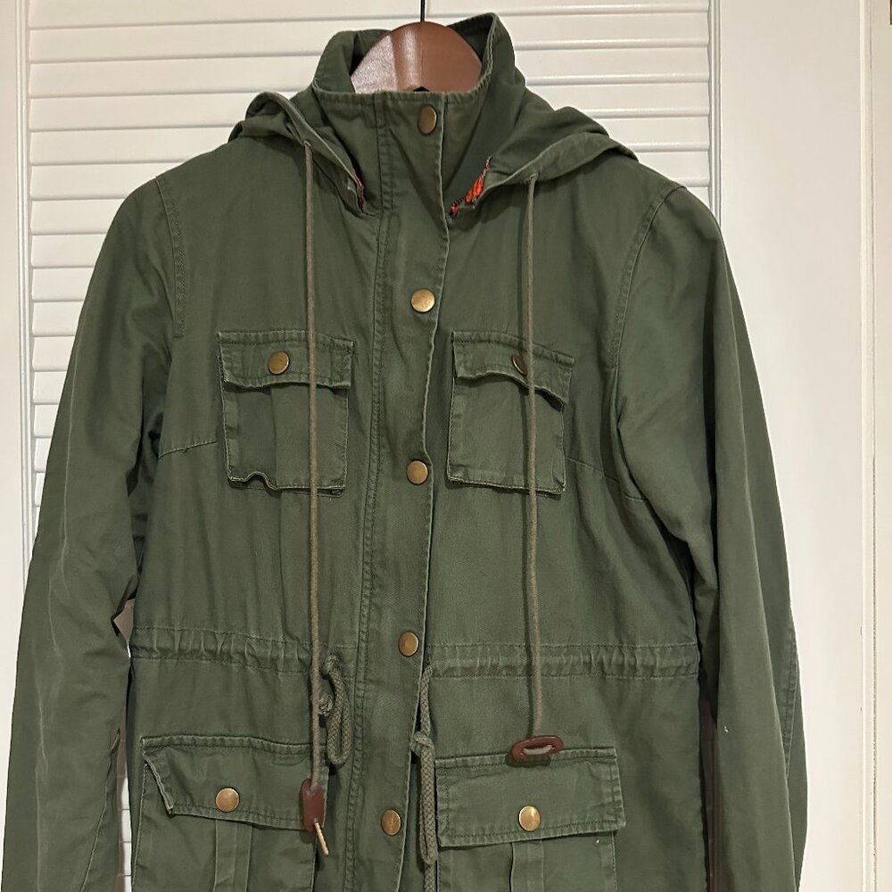 Market & Spruce Olive Green Hooded Utility Jacket – Striped Lining – Size S